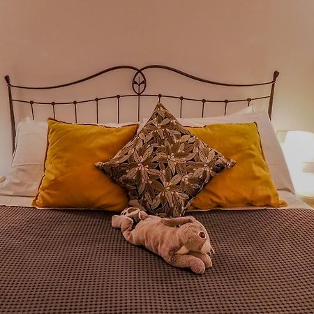 Mainetta Sea View Apartment With Ac เวอนาซซา ภายนอก รูปภาพ